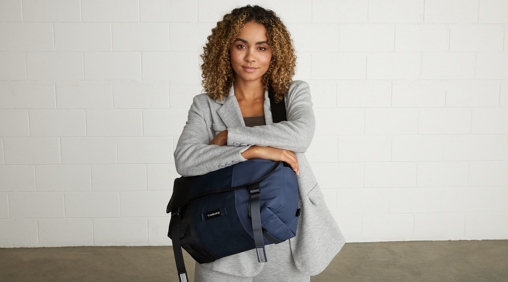 timbuk2 deluxe messenger bag strap pad Super Flight is ready for nonstop adventures Timbuk2 D-Lux Laptop Bondage Messenger