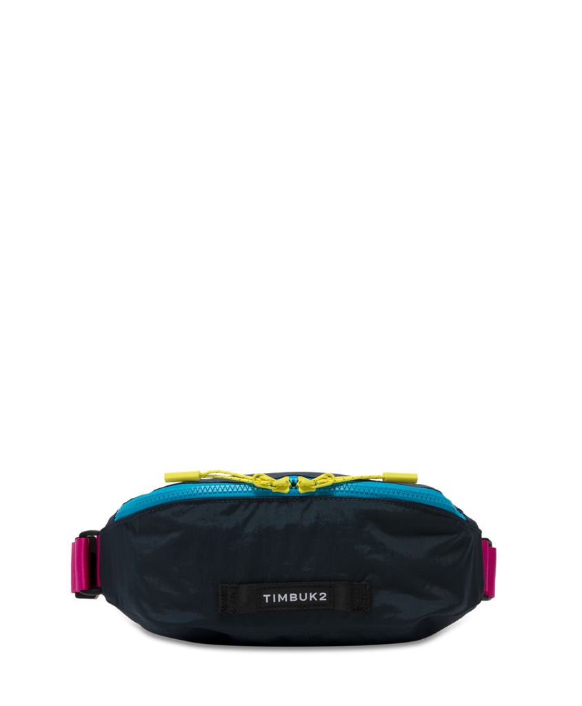 timbuk2 sling hold bag shut Slacker Chest Pack OS / Eco Black