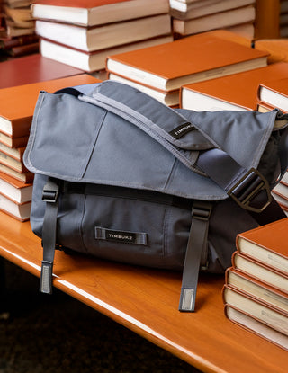 get an hpe briefing and a free timbuk2 bag Parker Commuter Laptop Backpack, Jet Black : Electronics Whether youre rocking it at a music festival or immersed in a crowded cityscape Timbuk2 Never Check Backpack Duffel