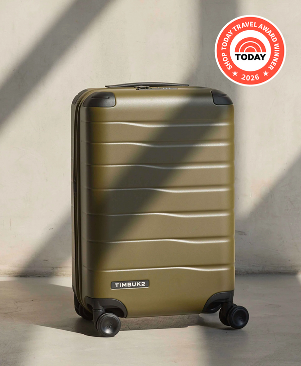 timbuk2 suitcase laptop bag Closer Briefcase, Eco Black Deluxe, Medium : Electronics Upright Luggage Timbuk2 Closer Laptop Case -