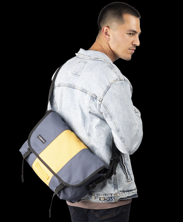 Details more than 72 timbuk2 classic messenger bags best in.duhocakina